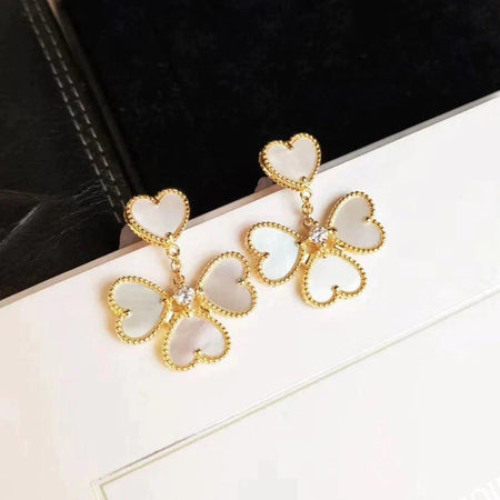 [LUCKY LOVE]CLOVER SWEET WHITE MOP EARRINGS