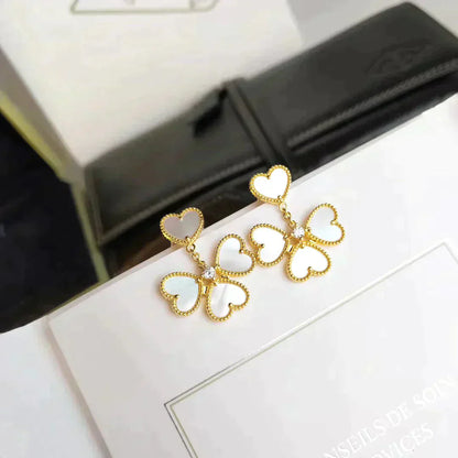 [LUCKY LOVE]CLOVER SWEET WHITE MOP EARRINGS