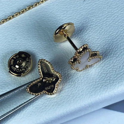 [LUCKY LOVE]SWEET BUTTERFLY MOP EARSTUDS