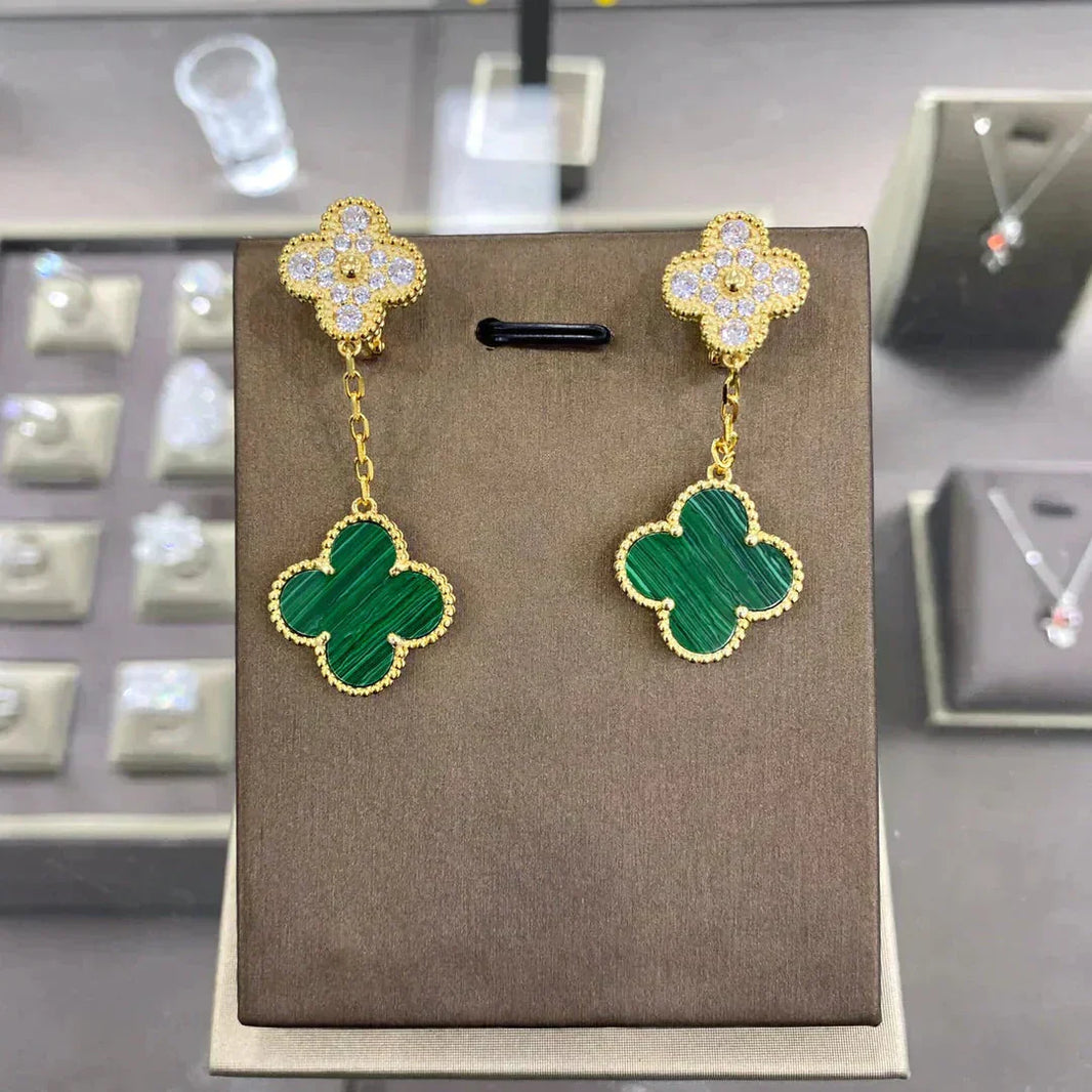 [LUCKY LOVE]CLOVER  2 MOTIFS  DIAMOND  EARRINGS (MULTIPLE CHOICESç´