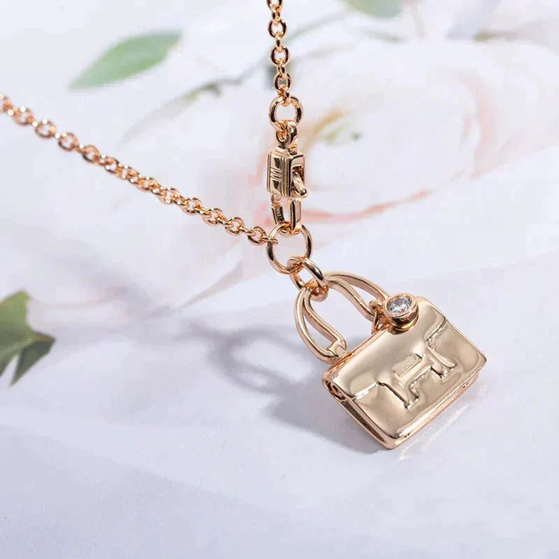 [LUCKY LOVE]AMULETTE PEDANT ROSE GOLD NECKLACE