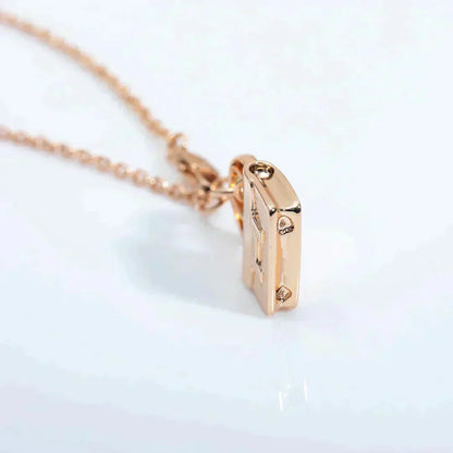 [LUCKY LOVE]AMULETTE PEDANT ROSE GOLD NECKLACE