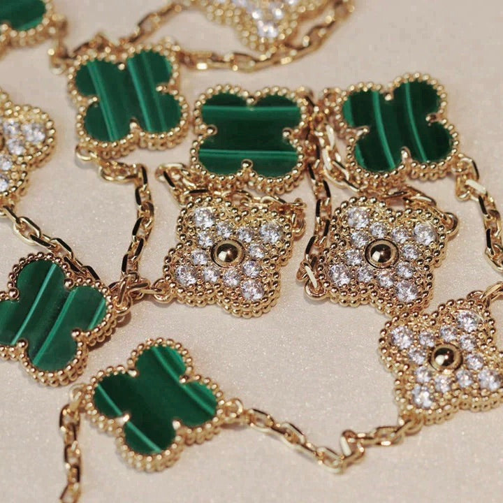 [LUCKY LOVE]CLOVER 20 MOTIFS MALACHITE DIAMOND NECKLACE