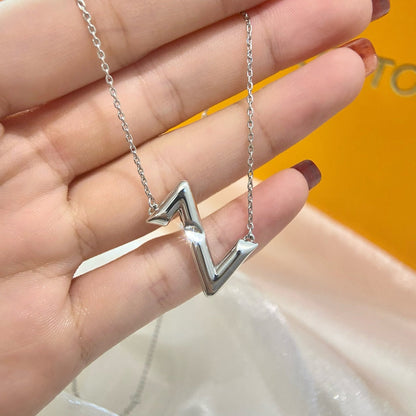 [LUCKY LOVE]VOLTE UPSIDE DOWN NECKLACE