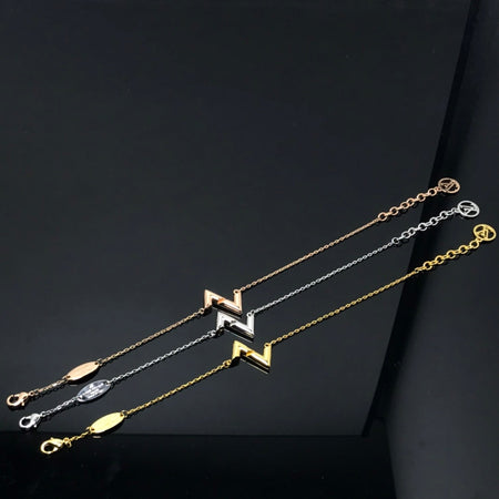 [LUCKY LOVE]VOLT LV LOGO BRACELET