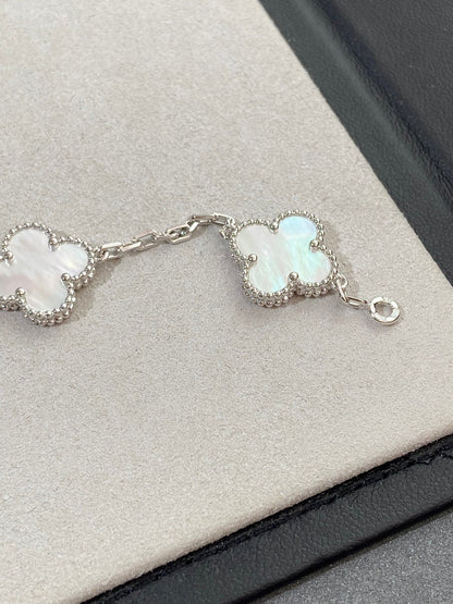 [LUCKY LOVE]CLOVER SILVER MOP 5 MOTIF BRACELET