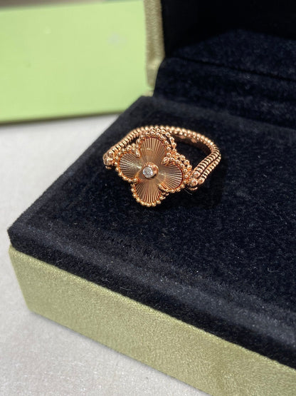 [LUCKY LOVE]CLOVER RIVERSIBLE RING ROSE GOLD COLLECTION