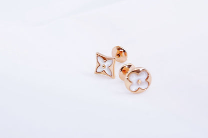 [LUCKY LOVE]STAR AND SUN PINK GOLD MOP STUD EARRINGS