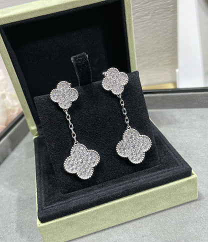[LUCKY LOVE]CLOVER 2 MOTIFS DIAMOND PAVED SILVER EARRINGS