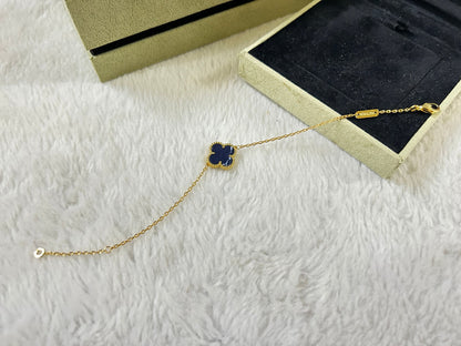 [LUCKY LOVE]CLOVER 1 MOTIF PIETERSITE BRACELET