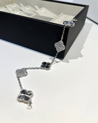 [LUCKY LOVE]CLOVER 5 MOTIF SILVER DIAMOND BRACELET