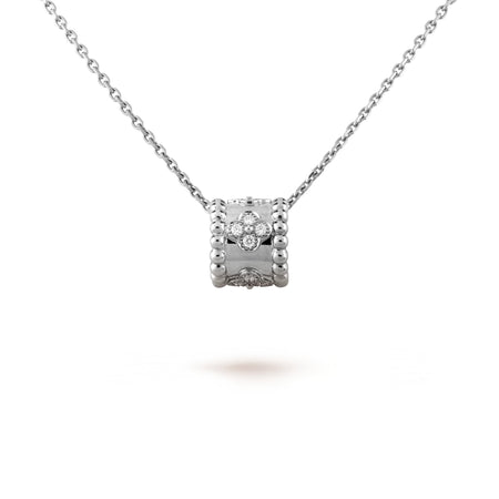 [LUCKY LOVE]PERLEE PEDANT SIVLER DIAMOND NECKLACE