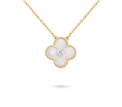 [LUCKY LOVE]CLOVER 15MM CHRISTMAS LIMITED EDITION SINGLE FLOWER NECKLACE