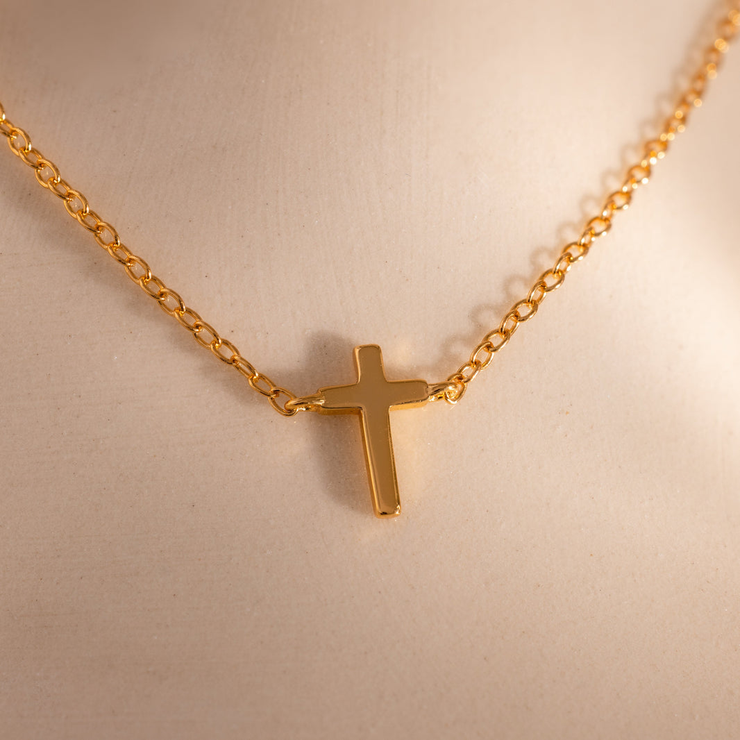 Dainty Cross Necklace