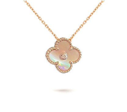 [LUCKY LOVE]CLOVER 15MM CHRISTMAS LIMITED EDITION SINGLE FLOWER NECKLACE