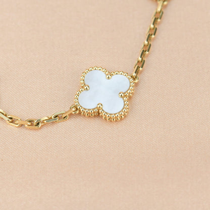 [LUCKY LOVE]CLOVER  5 MOTIF WHITE MOP BRACELET