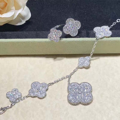 [LUCKY LOVE]CLOVER 6 MOTIFS SILVER DIAMOND BRACELET