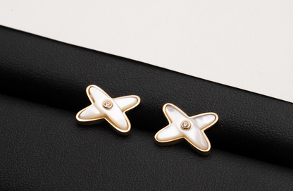 [LUCKY LOVE]JEUX DE WHITE MOP PINK GOLD DIAMOND EARRINGS