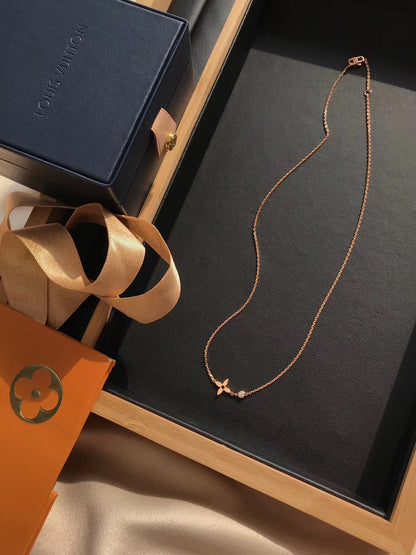 [LUCKY LOVE]BLOSSOM PENDANT PINK GOLD AND DIAMOND