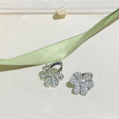 [LUCKY LOVE]FRIVOLE SILVER FLOWER DIAMOND EARRINGS