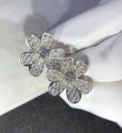 [LUCKY LOVE]FRIVOLE SILVER FLOWER DIAMOND EARRINGS