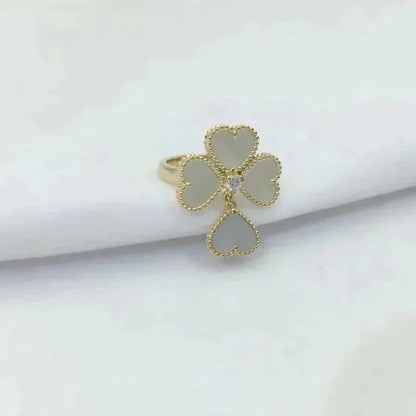 [LUCKY LOVE]SWEET CLOVER WHITE MOP RING